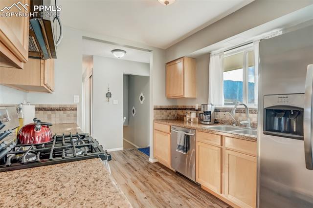 MLS Image for 533  Crestridge  ,Colorado Springs, Colorado