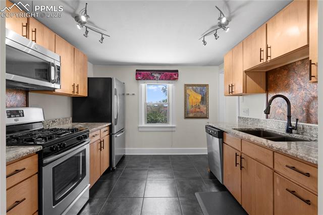 MLS Image for 831  Manitou  ,Colorado Springs, Colorado