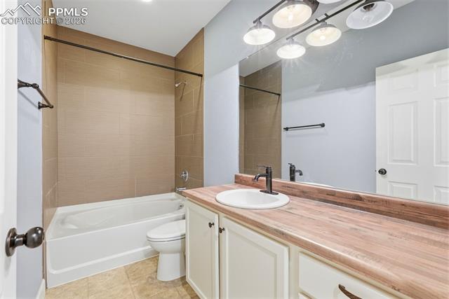 MLS Image for 8221  Cypress Wood  ,Colorado Springs, Colorado