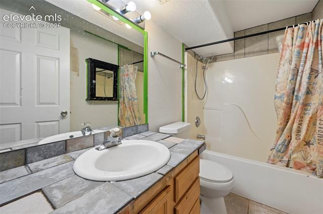 MLS Image for 979 S Alexis  ,Pueblo, Colorado