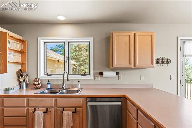 MLS Image for 5520  Barrett  ,Colorado Springs, Colorado