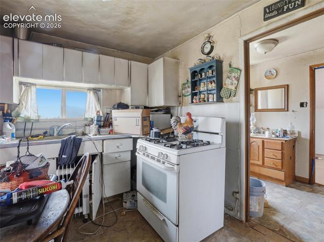 MLS Image for 407  Fountain Mesa  ,Fountain, Colorado
