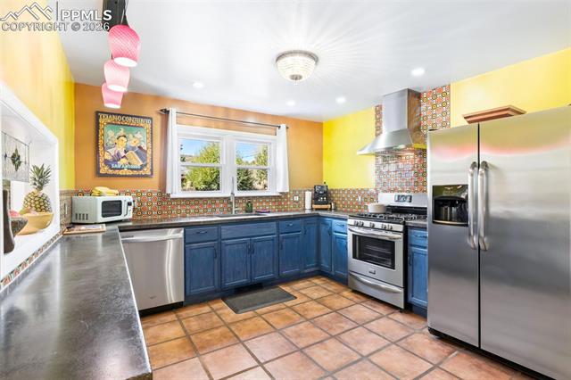 MLS Image for 207  Beckers  ,Manitou Springs, Colorado