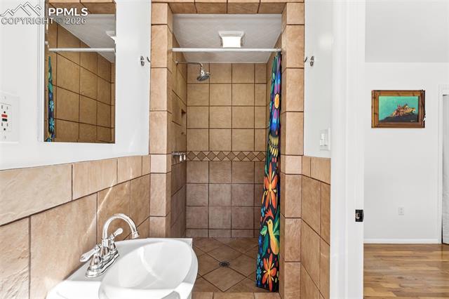 MLS Image for 207  Beckers  ,Manitou Springs, Colorado