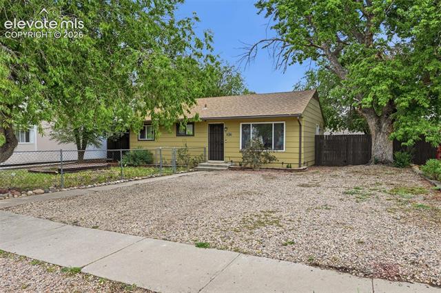 1917 S Prospect  , colorado springs&nbsp; House Search MLS Picture