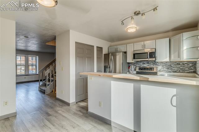 MLS Image for 6816  Ravencrest   ,Colorado Springs, Colorado