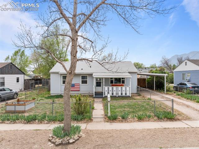 617  Stevens  , colorado springs&nbsp; House Search MLS Picture