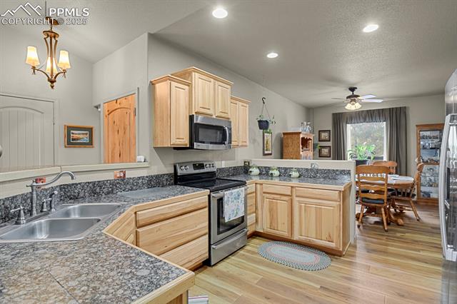 MLS Image for 9  Kingston  ,Florissant, Colorado