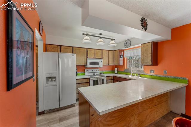 MLS Image for 330  Clarksley  ,Manitou Springs, Colorado