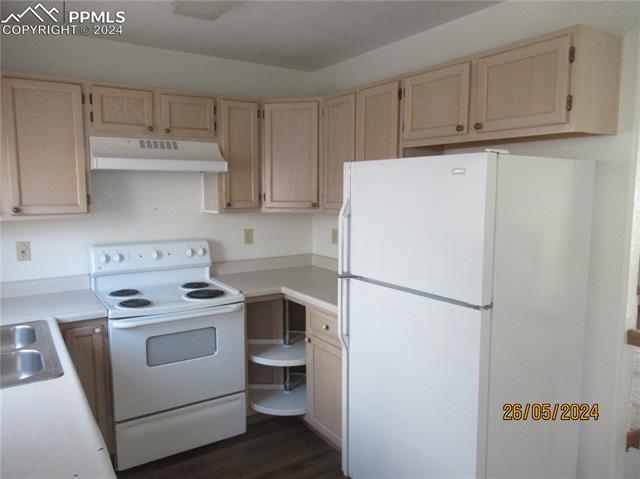 MLS Image for 6215  Flat Iron  ,Colorado Springs, Colorado