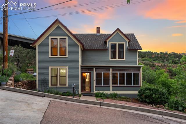 140  Cave  , manitou springs  House Search MLS Picture