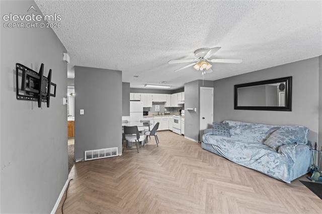 MLS Image for 4323  Hawks Lookout   ,Colorado Springs, Colorado