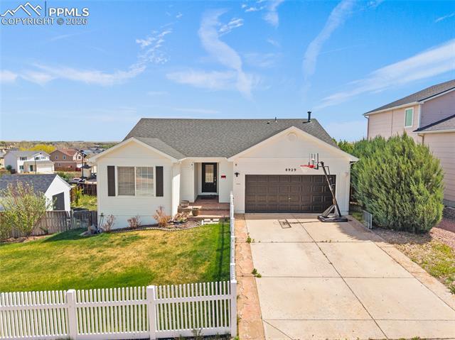 8929  Celebrity  , fountain&nbsp; House Search MLS Picture