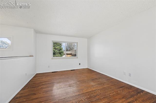MLS Image for 108  Cielo Vista  ,Colorado Springs, Colorado