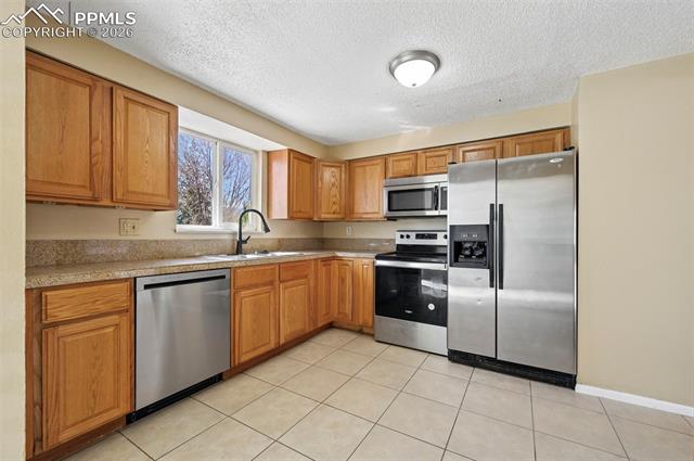 MLS Image for 108  Cielo Vista  ,Colorado Springs, Colorado