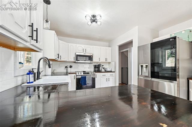 MLS Image for 143  Stonehenge  ,Florissant, Colorado
