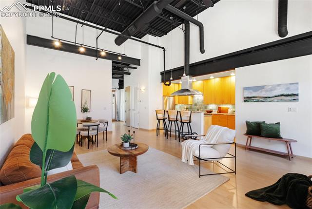 MLS Image for 906  Manitou  201 ,Manitou Springs, Colorado