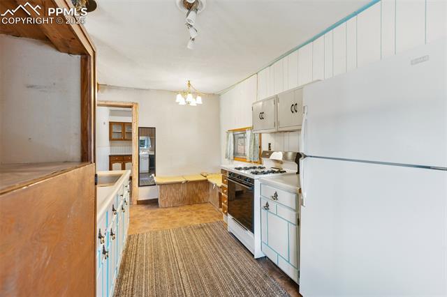 MLS Image for 272  Spring Valley  ,Florissant, Colorado