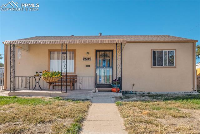 2531  Delphinium  , pueblo  House Search MLS Picture