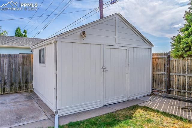 MLS Image for 2103  Oakwood  ,Pueblo, Colorado