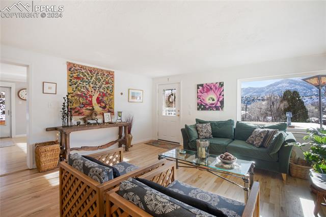 MLS Image for 46  Via Maria Theresia  ,Manitou Springs, Colorado