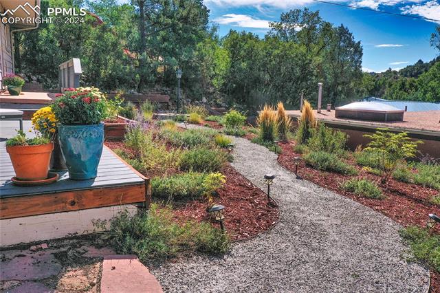 MLS Image for 46  Via Maria Theresia  ,Manitou Springs, Colorado