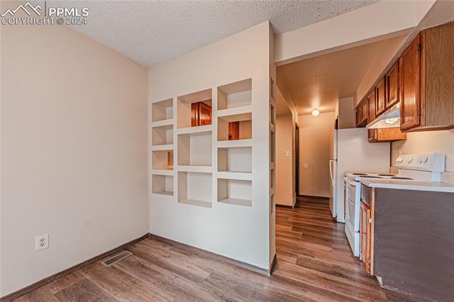 MLS Image for 4550  Lamplighter   ,Colorado Springs, Colorado