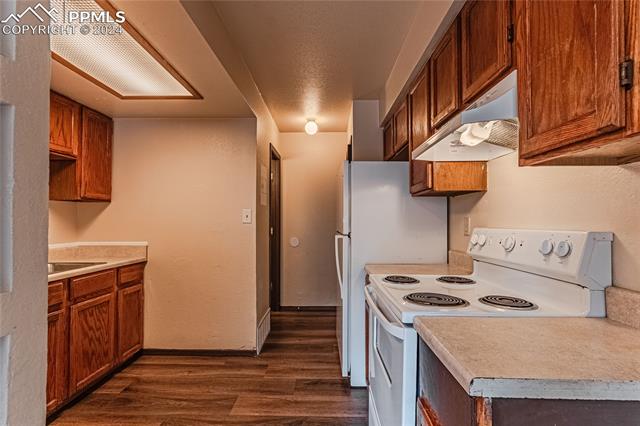 MLS Image for 4550  Lamplighter   ,Colorado Springs, Colorado