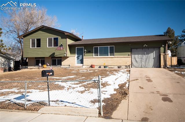 516  Squire  , colorado springs  House Search MLS Picture