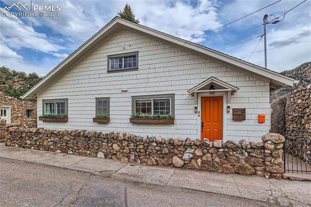 10  Dudley  , manitou springs  House Search MLS Picture