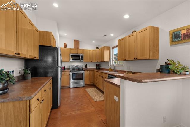 MLS Image for 10  Taos   ,Manitou Springs, Colorado