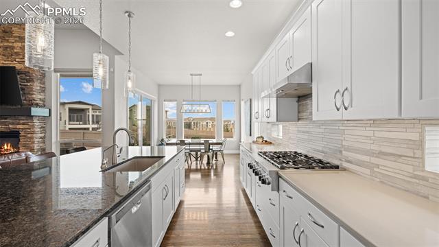 MLS Image for 4007  Notch  ,Colorado Springs, Colorado