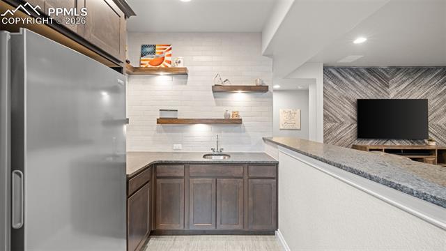MLS Image for 4007  Notch  ,Colorado Springs, Colorado