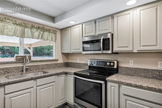 MLS Image for 846 S Palomar  ,Pueblo, Colorado