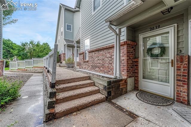2039  Palm   , colorado springs  House Search MLS Picture