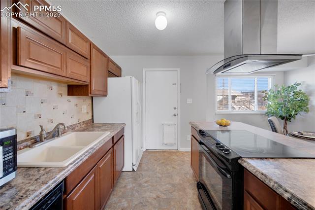 MLS Image for 809  Hennessy  ,Colorado Springs, Colorado