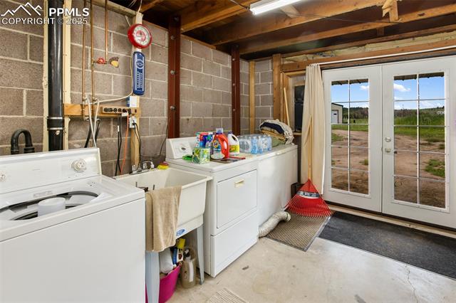 MLS Image for 6804  County Road 98  ,Florissant, Colorado
