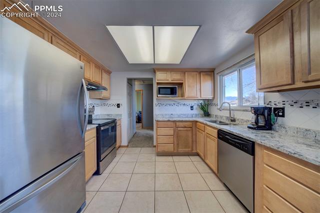 MLS Image for 6830  Cliff Palace  ,Colorado Springs, Colorado