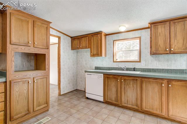 MLS Image for 2610  Pikes Peak  ,Florissant, Colorado