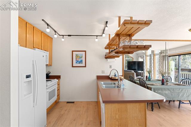 MLS Image for 376  Pilot Knob  ,Manitou Springs, Colorado