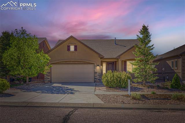 6041  Leon Young  , colorado springs  House Search MLS Picture