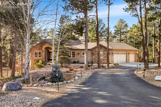 17990  Sawmill  , colorado springs&nbsp; House Search MLS Picture