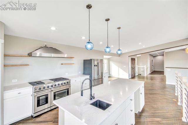 MLS Image for 6943  Fox  ,Larkspur, Colorado