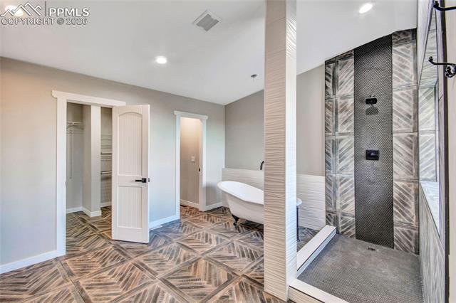 MLS Image for 6943  Fox  ,Larkspur, Colorado