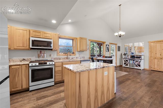 MLS Image for 897  Fossil Creek  ,Florissant, Colorado