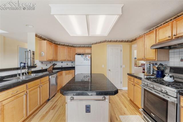 MLS Image for 8654  Champie  ,Peyton, Colorado