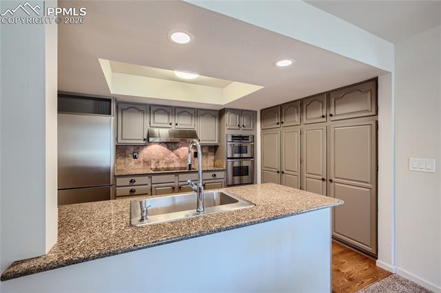 MLS Image for 3111  Broadmoor Valley  B ,Colorado Springs, Colorado