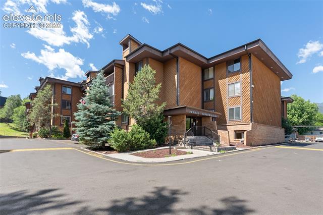 935  Saturn  117 , colorado springs&nbsp; House Search MLS Picture