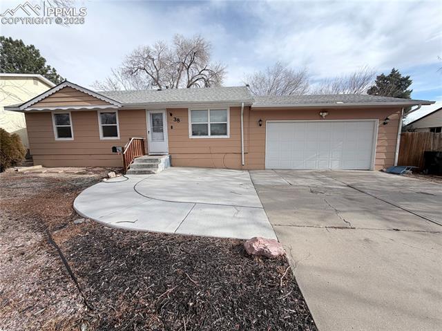 38  Macalester  , pueblo&nbsp; House Search MLS Picture