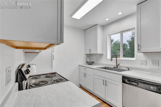 MLS Image for 3488  Colony Hills  ,Colorado Springs, Colorado